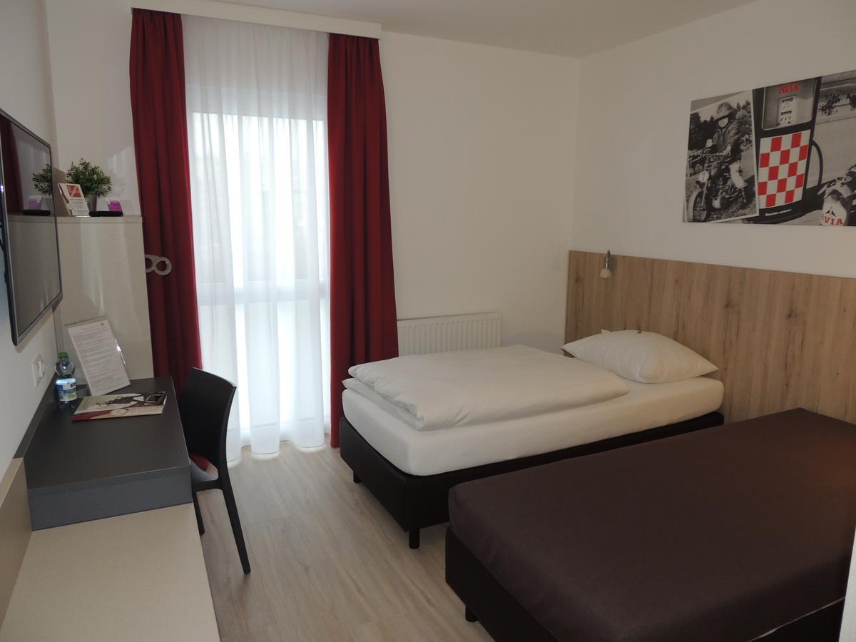 Avia Motel Bisamberg Korneuburg Kültér fotó